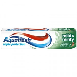 Toothpaste Aquafresh...